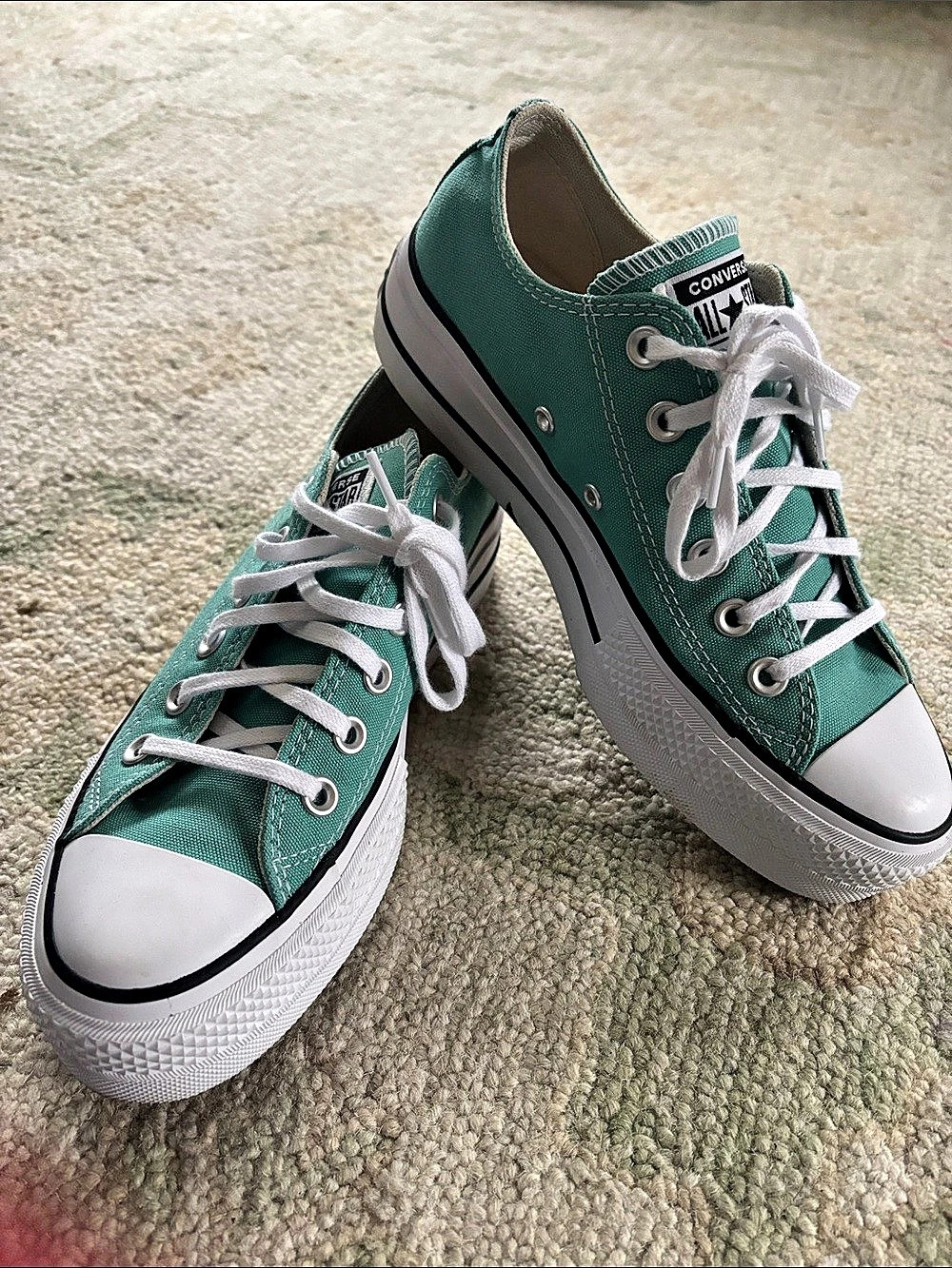 Converse Chuck Taylor All Star Lift Platform Low Top Green & White Sneakers